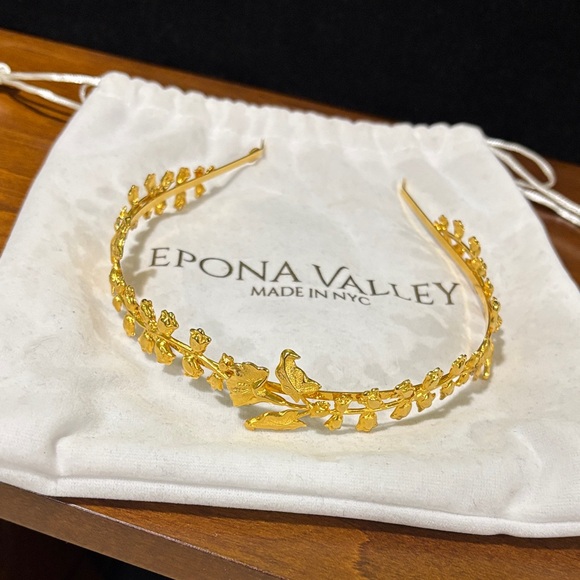 Epona Valley Gold Leaf Headband main image 4